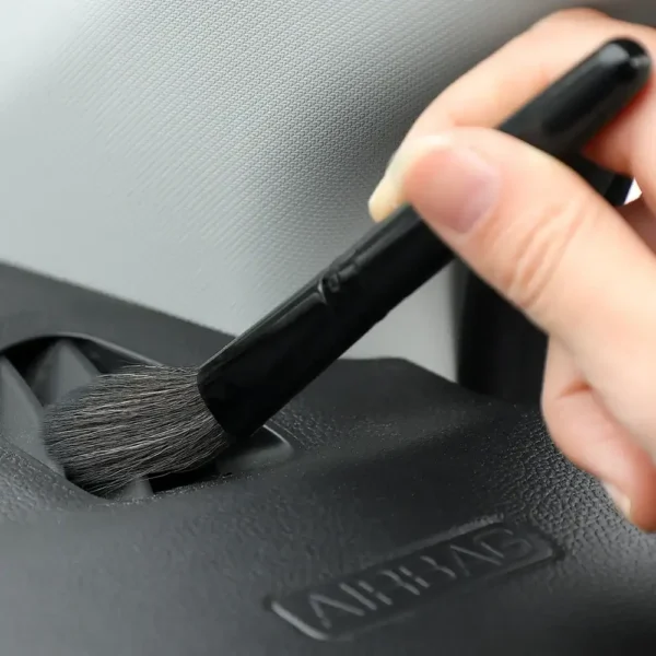 Soft Cleaning Brush for Tesla - Image 2